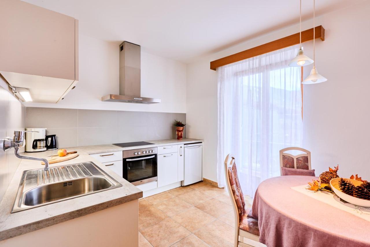 Apartmenthaus Haringer Novacella Exteriör bild